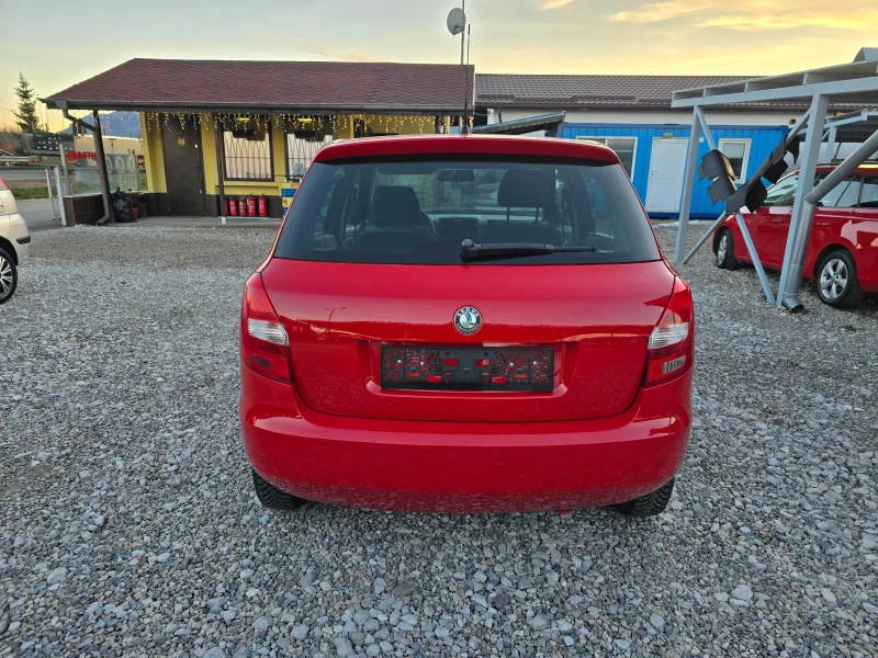 Skoda Fabia 1.2 БЕНЗИН РЕАЛНИ КИЛОМЕТРИ, снимка 6 - Автомобили и джипове - 53172123