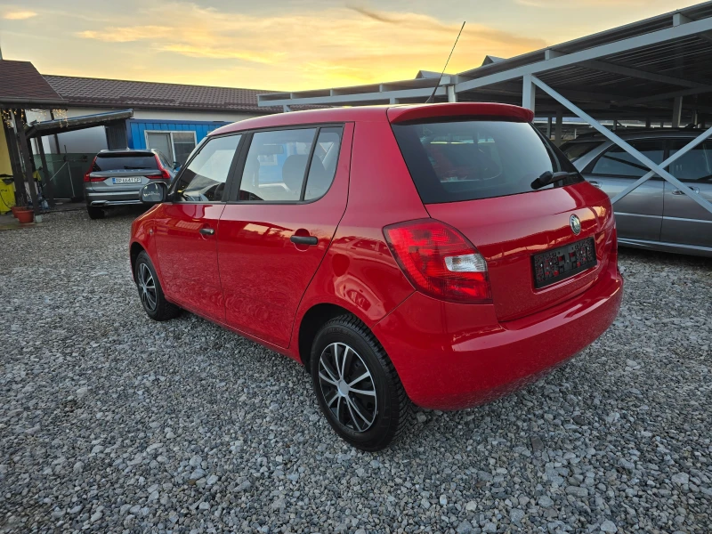 Skoda Fabia 1.2 БЕНЗИН РЕАЛНИ КИЛОМЕТРИ, снимка 5 - Автомобили и джипове - 53172123