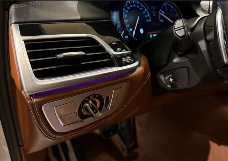 BMW 750 D/Xd/M-package/Bower&Wilkins/3xTv/Inividual/FULL, снимка 6 - Автомобили и джипове - 53194214