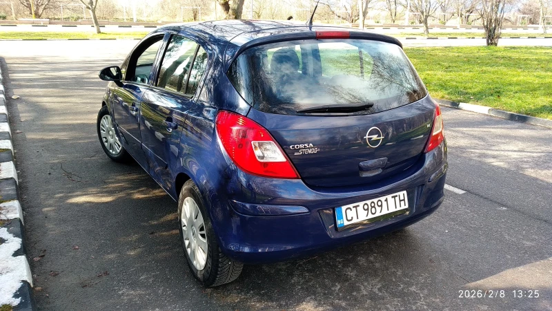 Opel Corsa D, 1.4 90 к.с., снимка 4 - Автомобили и джипове - 53402359