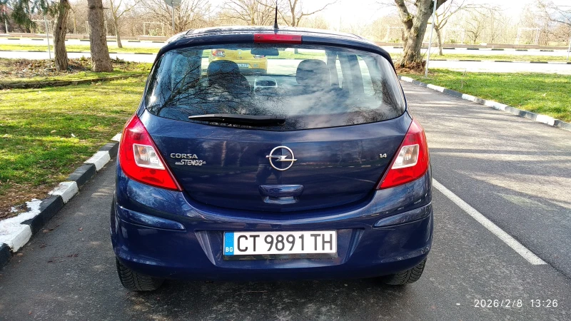 Opel Corsa D, 1.4 90 к.с., снимка 9 - Автомобили и джипове - 53402359