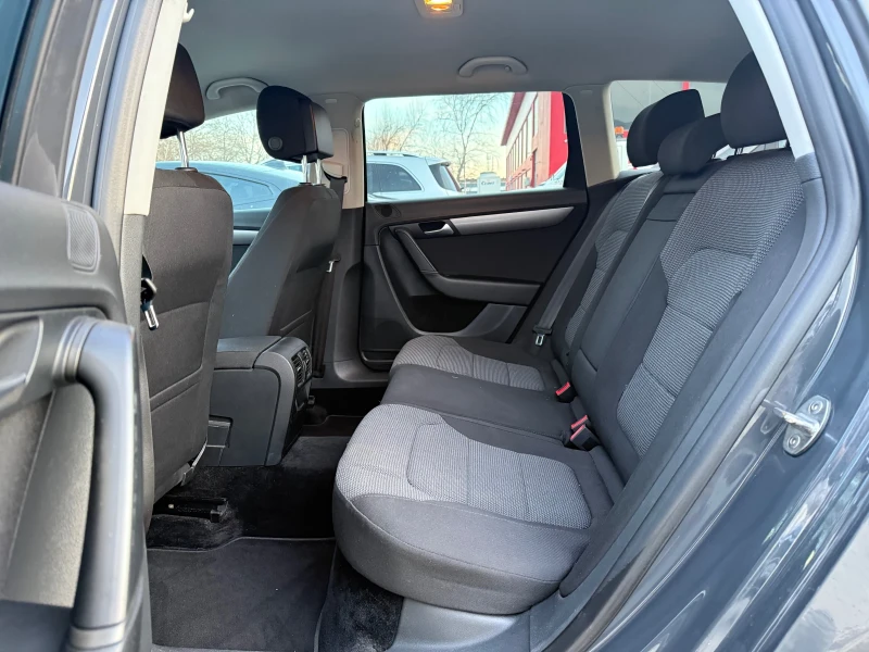 VW Passat BlueMOTION* АВТОПИЛОТ* ПАРКТРОНИК* АВТОМАТ, снимка 11 - Автомобили и джипове - 53566028