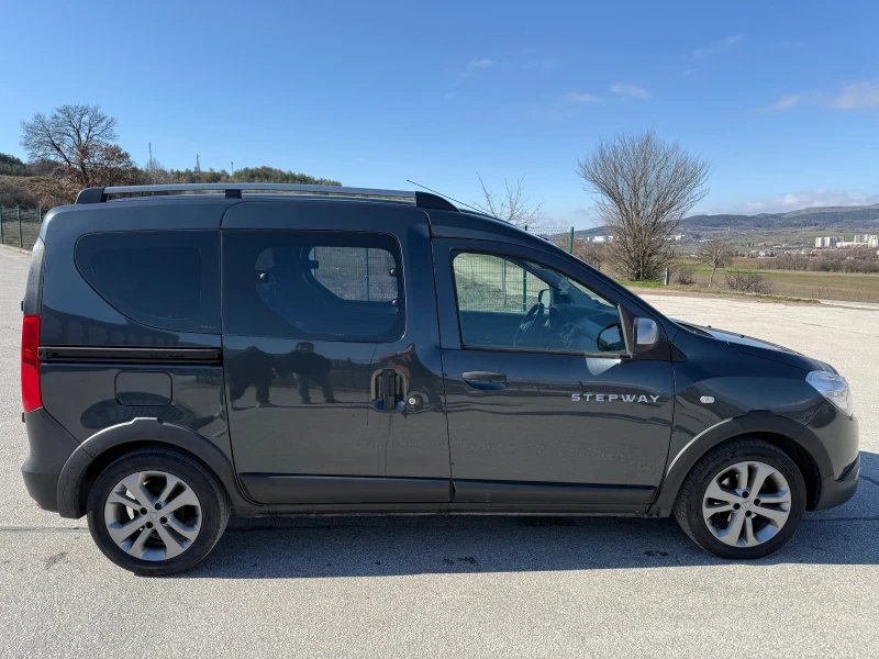 Dacia Dokker STEPWAY, снимка 5 - Автомобили и джипове - 53581345