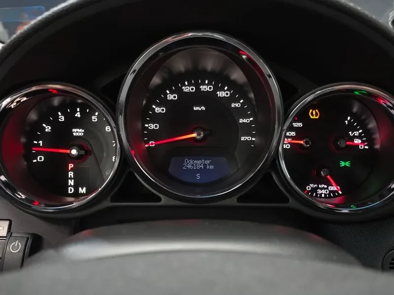 Cadillac Cts 3.6 AWD, снимка 8 - Автомобили и джипове - 54462365