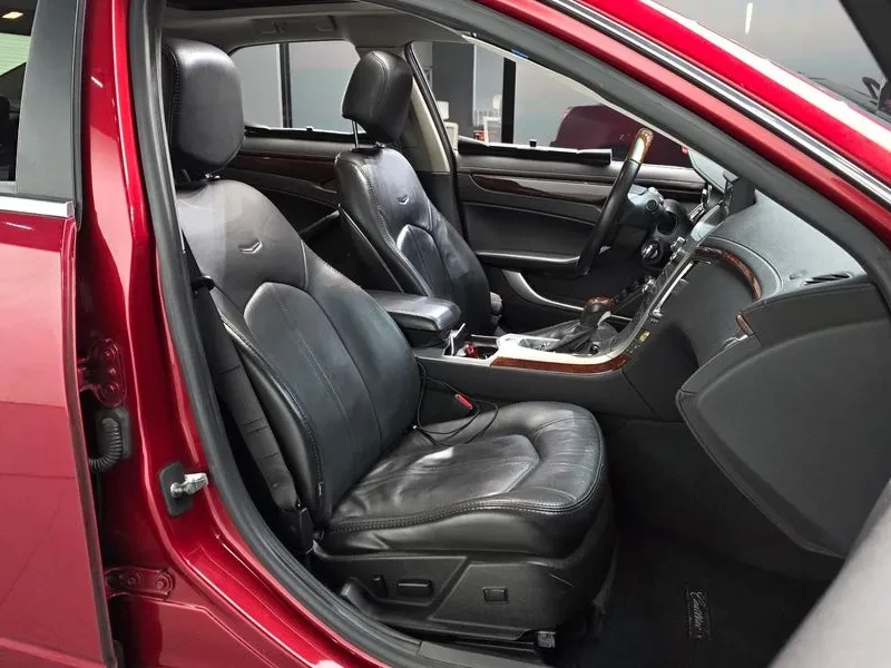 Cadillac Cts 3.6 AWD, снимка 10 - Автомобили и джипове - 54462365