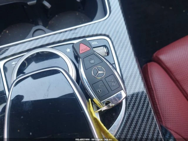 Mercedes-Benz C 300 AMG* 4MATIC* КОЖА* ПОДГРЕВ* ПАНОРАМА* КАМЕРА* BURM, снимка 9 - Автомобили и джипове - 54935570
