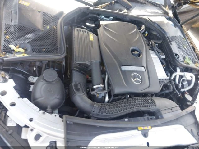 Mercedes-Benz C 300 AMG* 4MATIC* КОЖА* ПОДГРЕВ* ПАНОРАМА* КАМЕРА* BURM, снимка 8 - Автомобили и джипове - 54935570