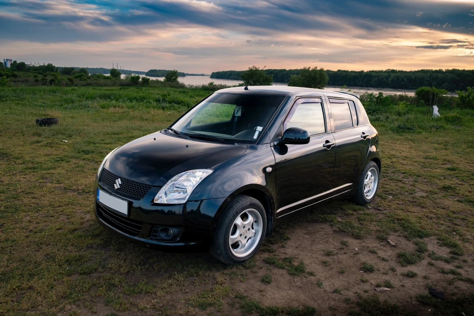 Suzuki Swift 1.3, снимка 1