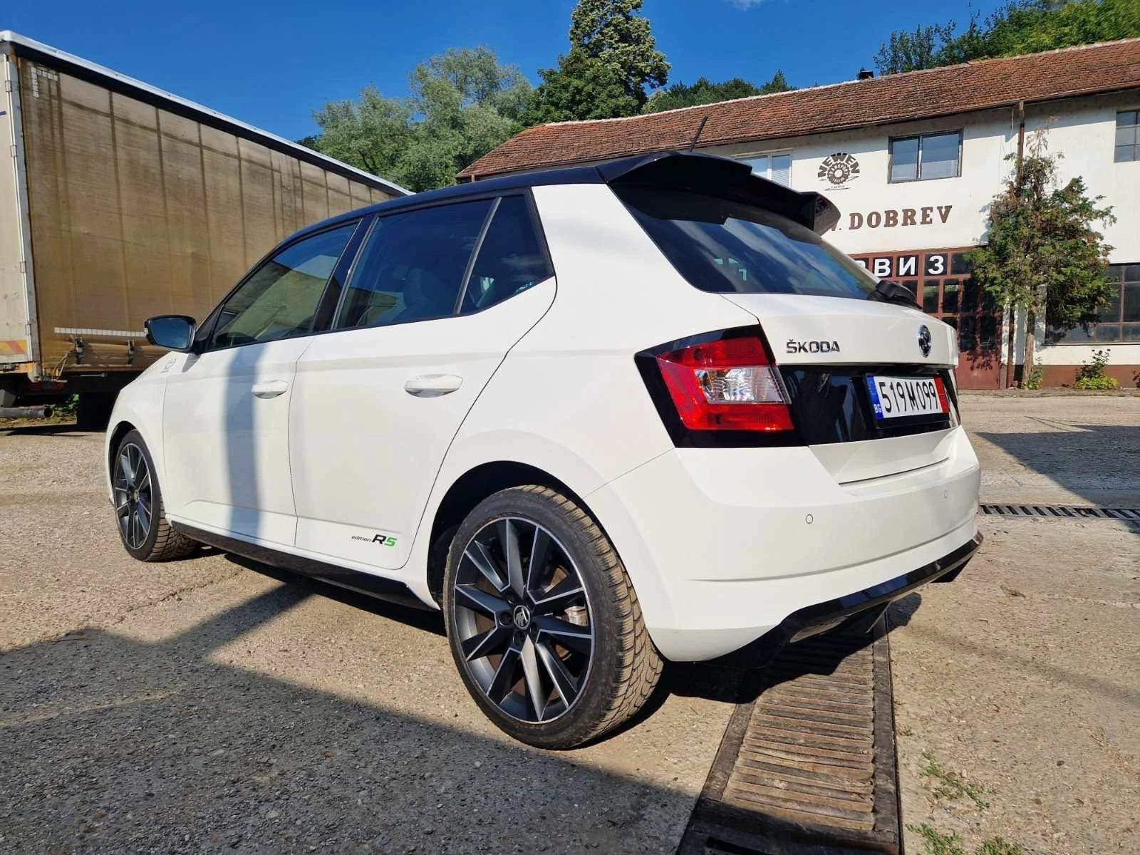 Skoda Fabia R-Edition - изображение 2