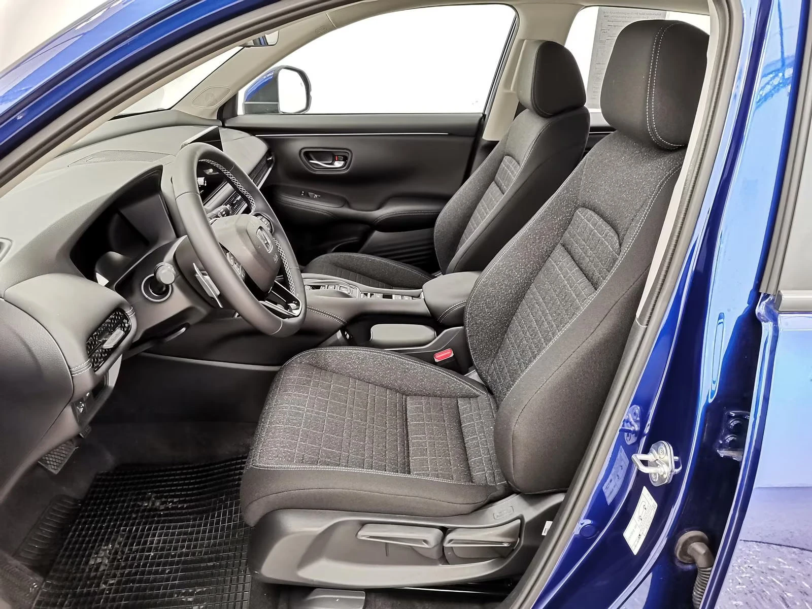 Honda ZR-V 2.0/ELEGANCE/184HP/e:HEV/LED/NAVI/ACC/KLESS/268f - изображение 8