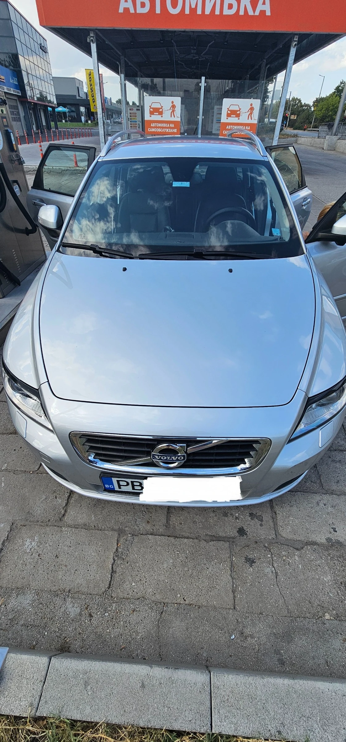 Volvo V50 2.0, 150 hp - изображение 3
