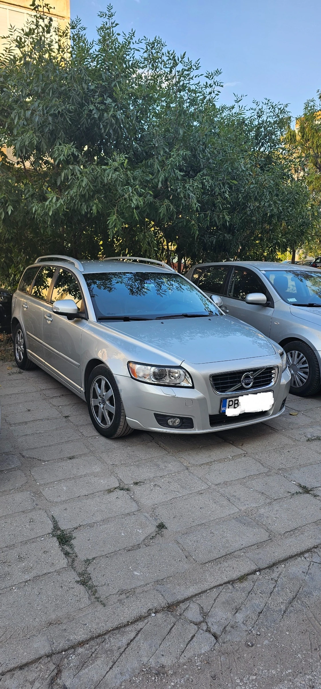 Volvo V50 2.0, 150 hp - изображение 2