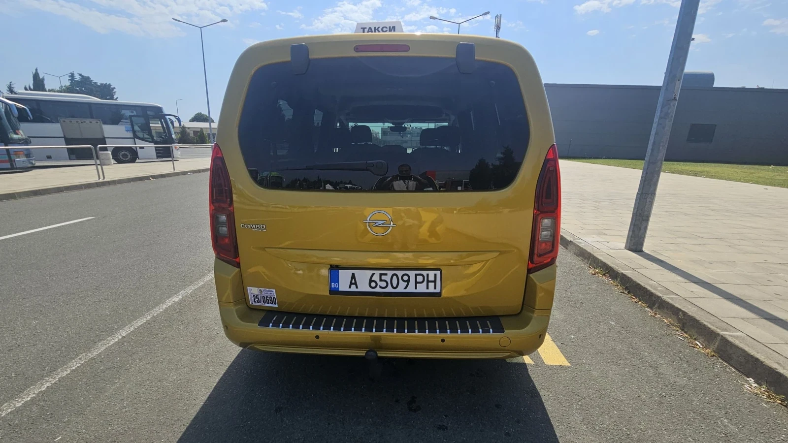 Opel Combo 1.5CDTI - изображение 4