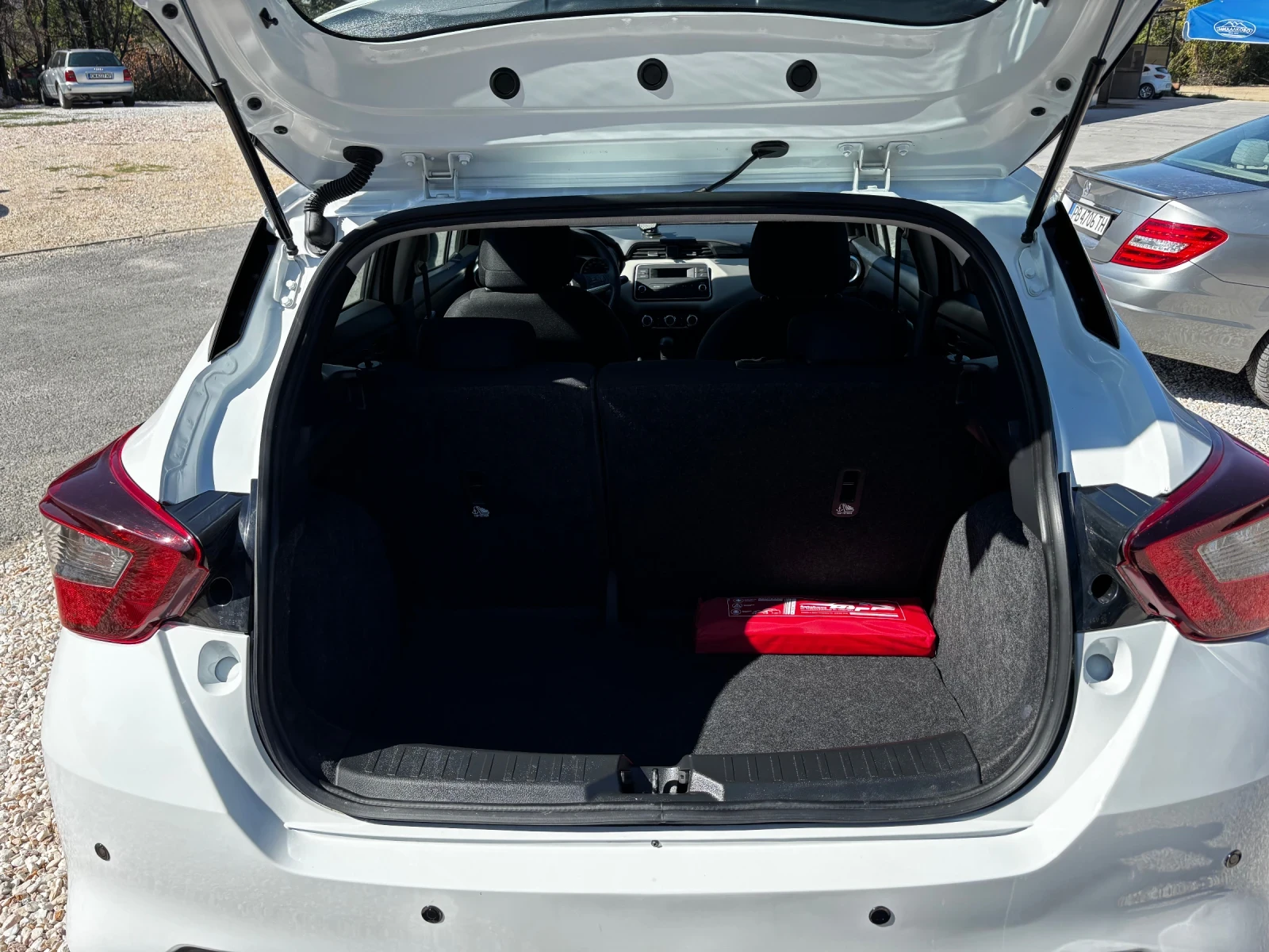 Nissan Micra  - изображение 10