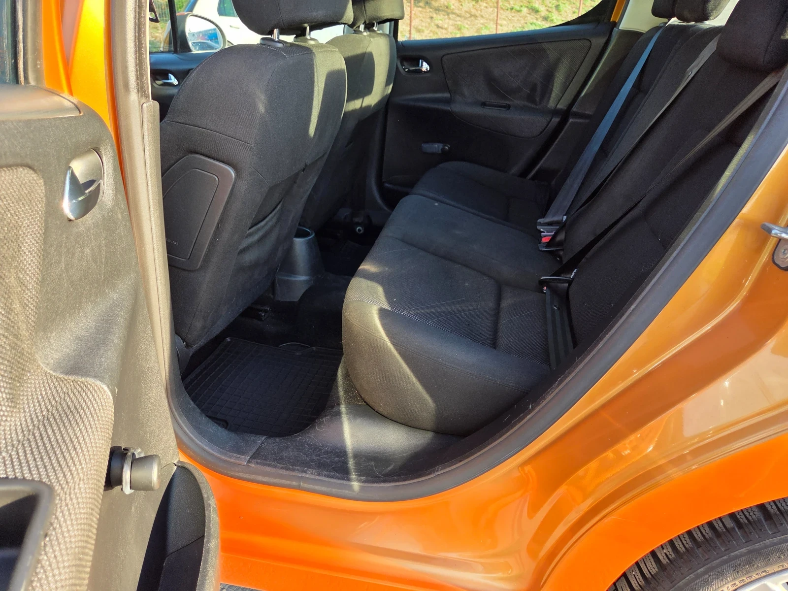 Peugeot 207  - изображение 10