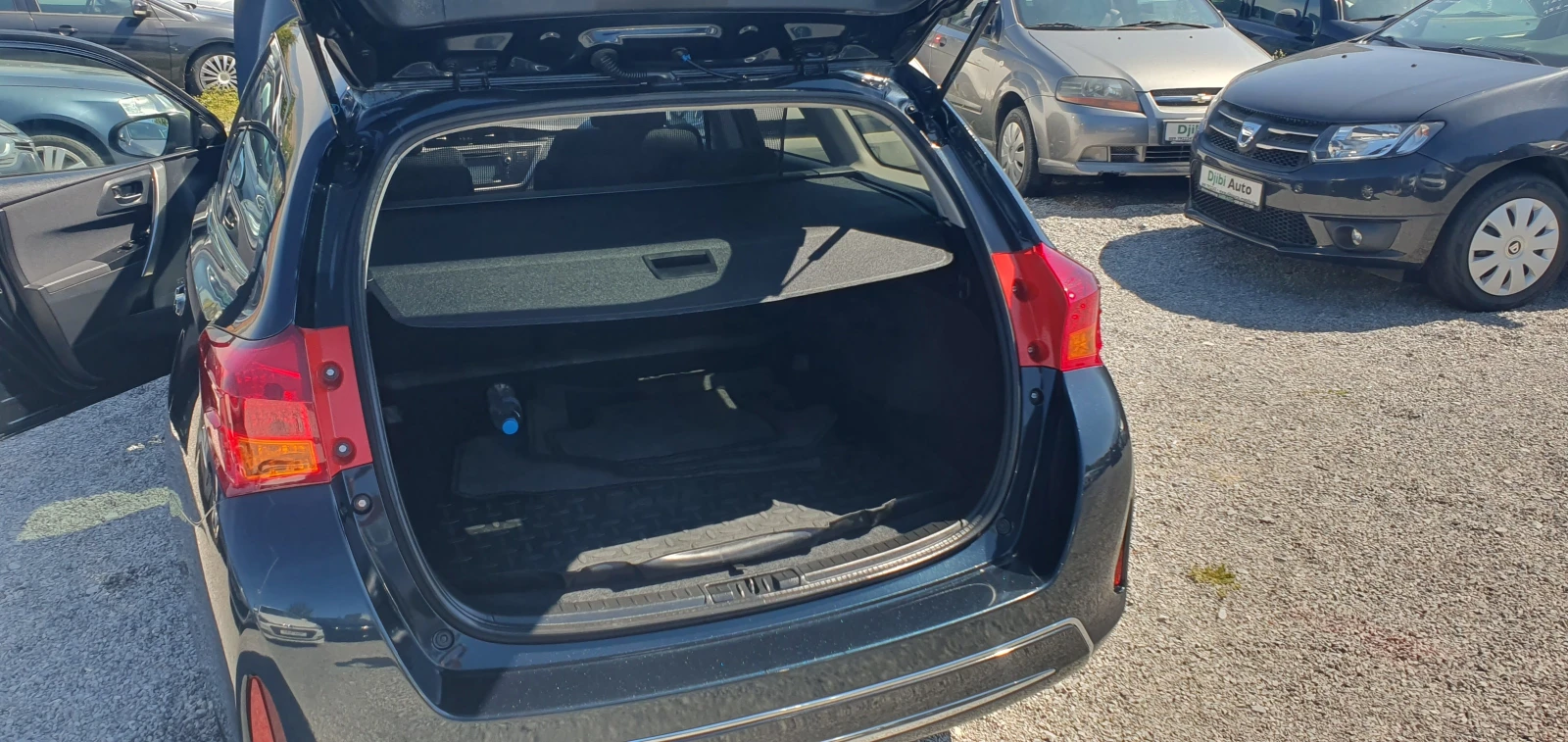 Toyota Auris 1.4d4d- - !!!!! | Mobile.bg   14