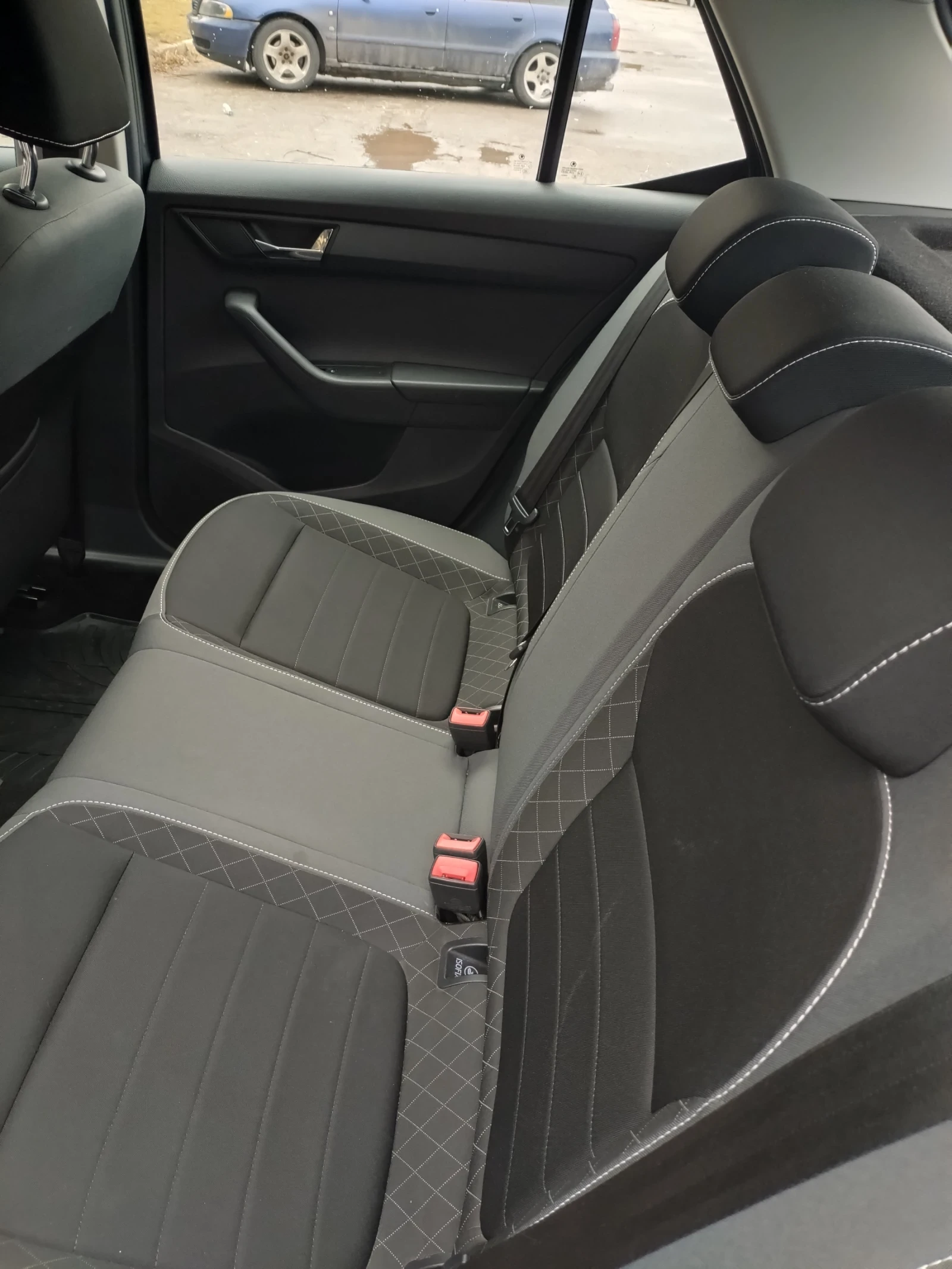 Skoda Fabia  - изображение 8