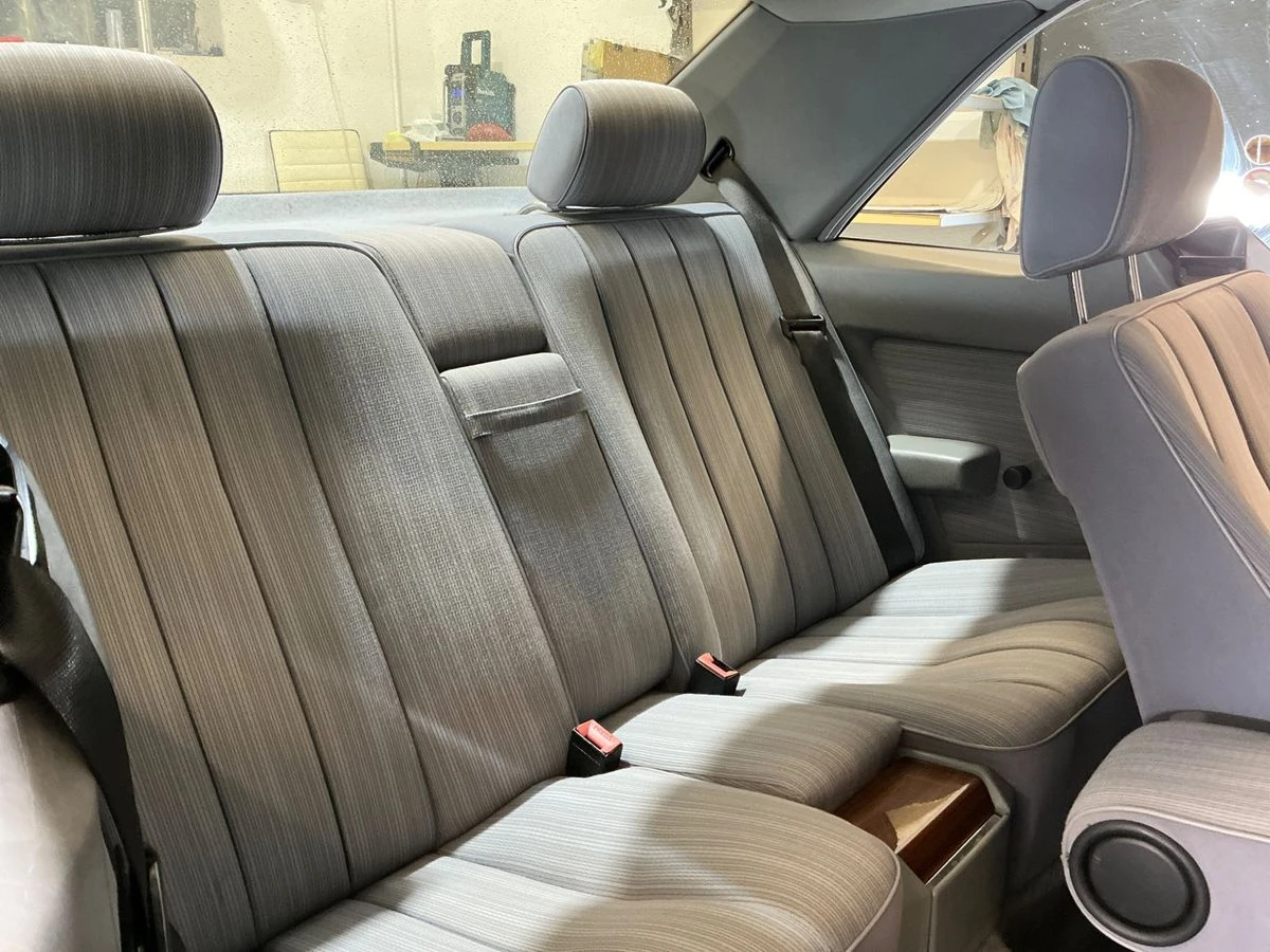 Mercedes-Benz E 230 CE 230 --- Отлично състояние, снимка 15 - Автомобили и джипове - 53847892