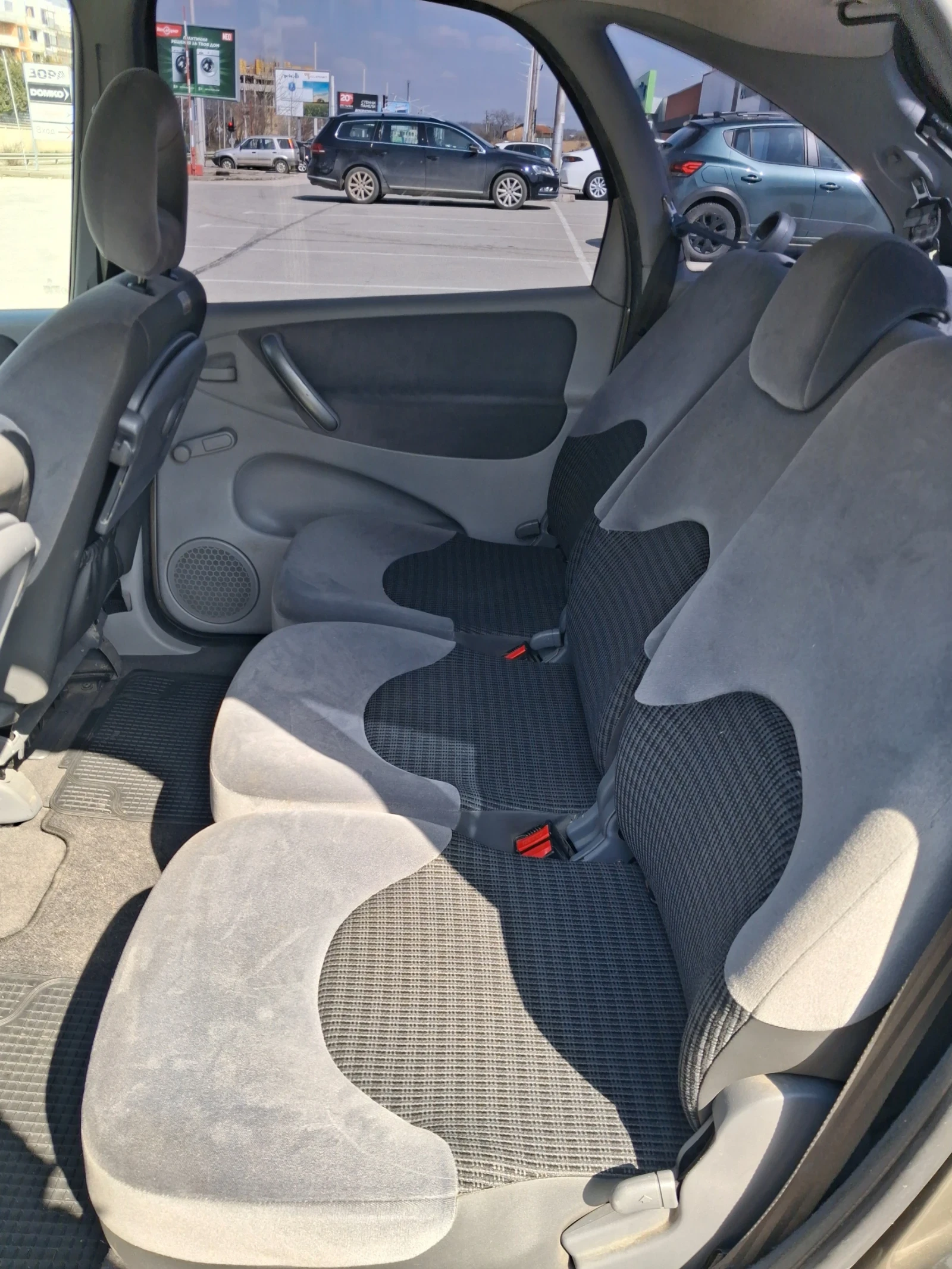 Citroen Xsara picasso 1.6 I, снимка 7 - Автомобили и джипове - 53866260