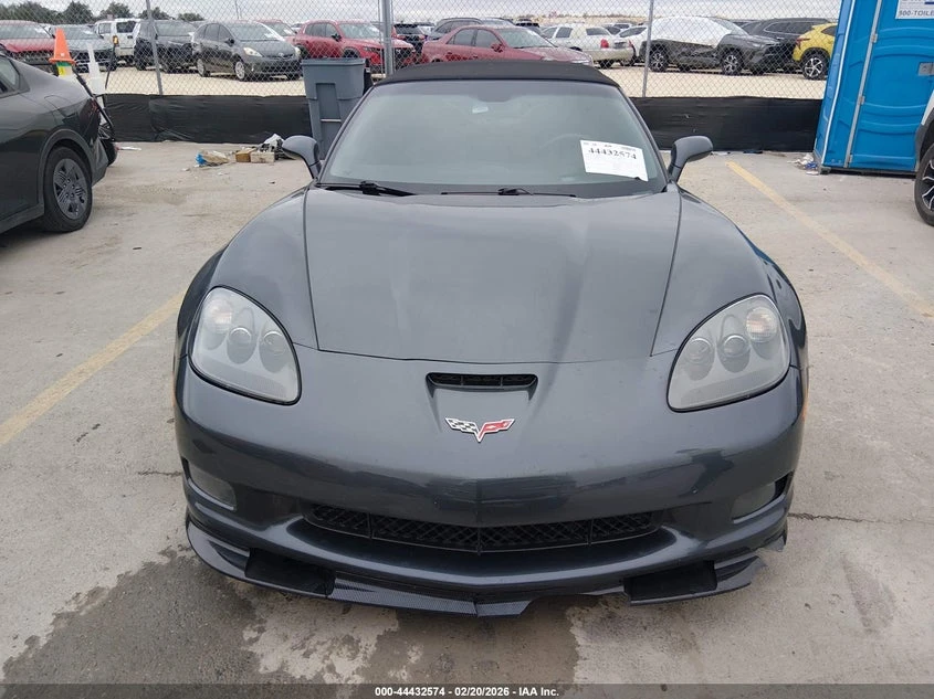 Chevrolet Corvette 6.2l Grand Sport, снимка 12 - Автомобили и джипове - 53973647