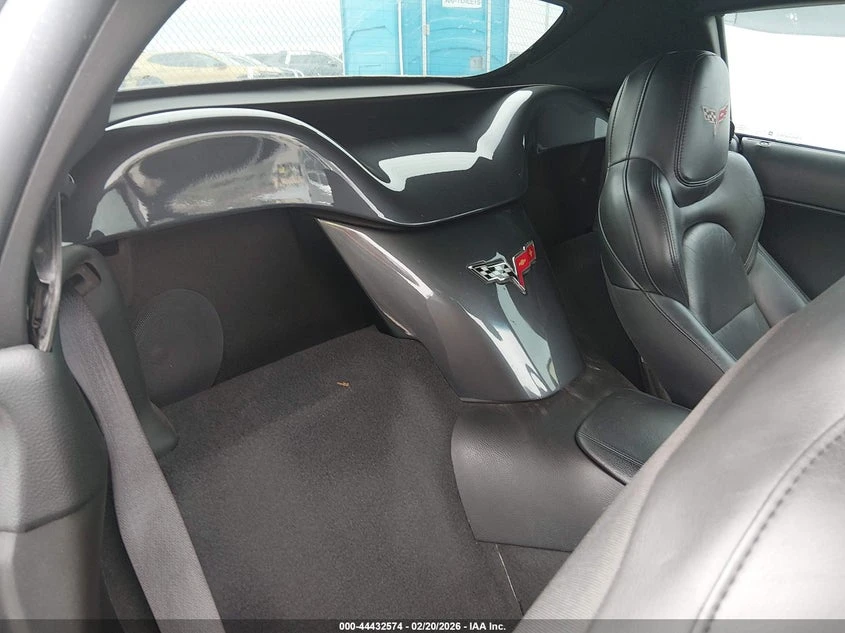 Chevrolet Corvette 6.2l Grand Sport, снимка 8 - Автомобили и джипове - 53973647