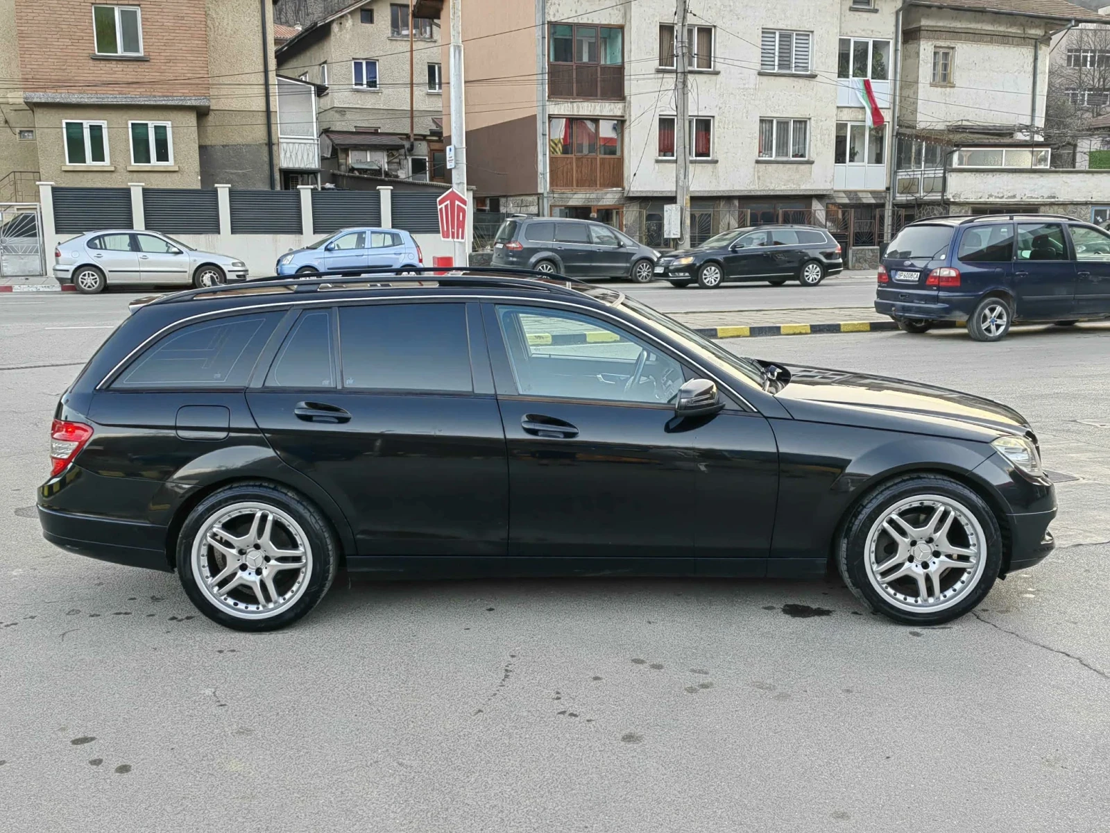 Mercedes-Benz C 220 646 панорама, снимка 5 - Автомобили и джипове - 53977751