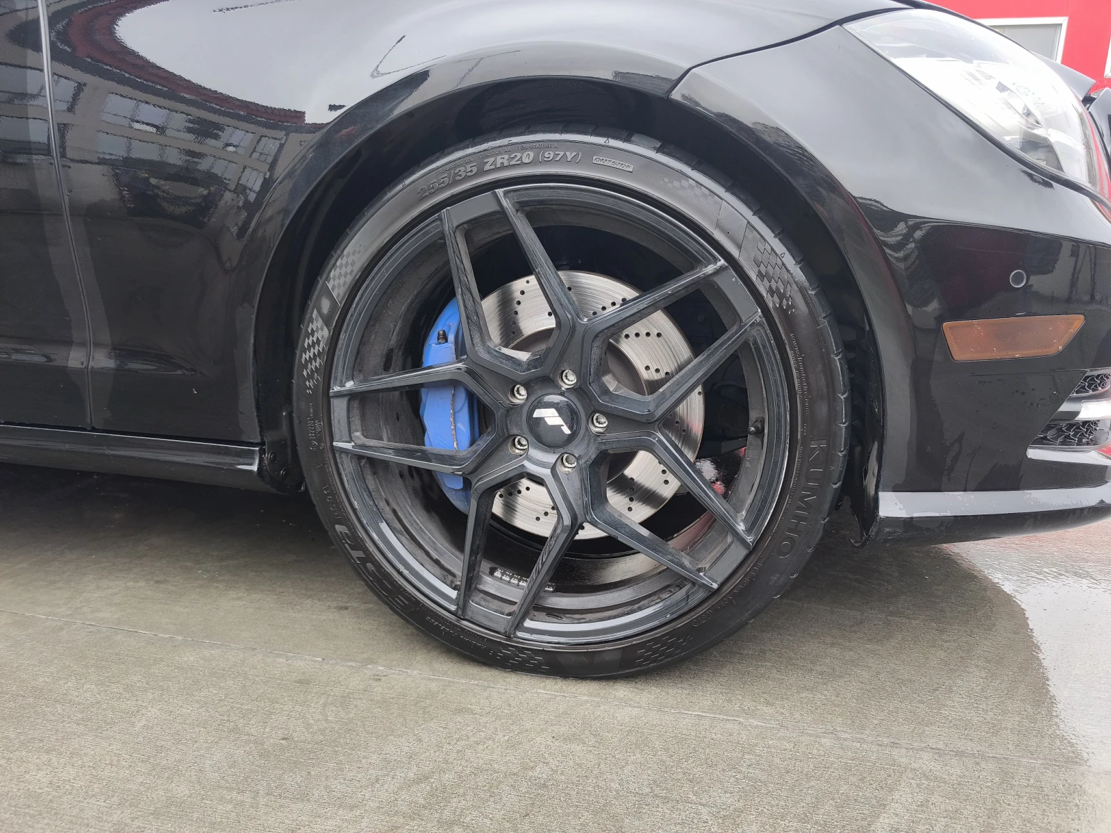 Mercedes-Benz CLS 550, снимка 2 - Автомобили и джипове - 54297051