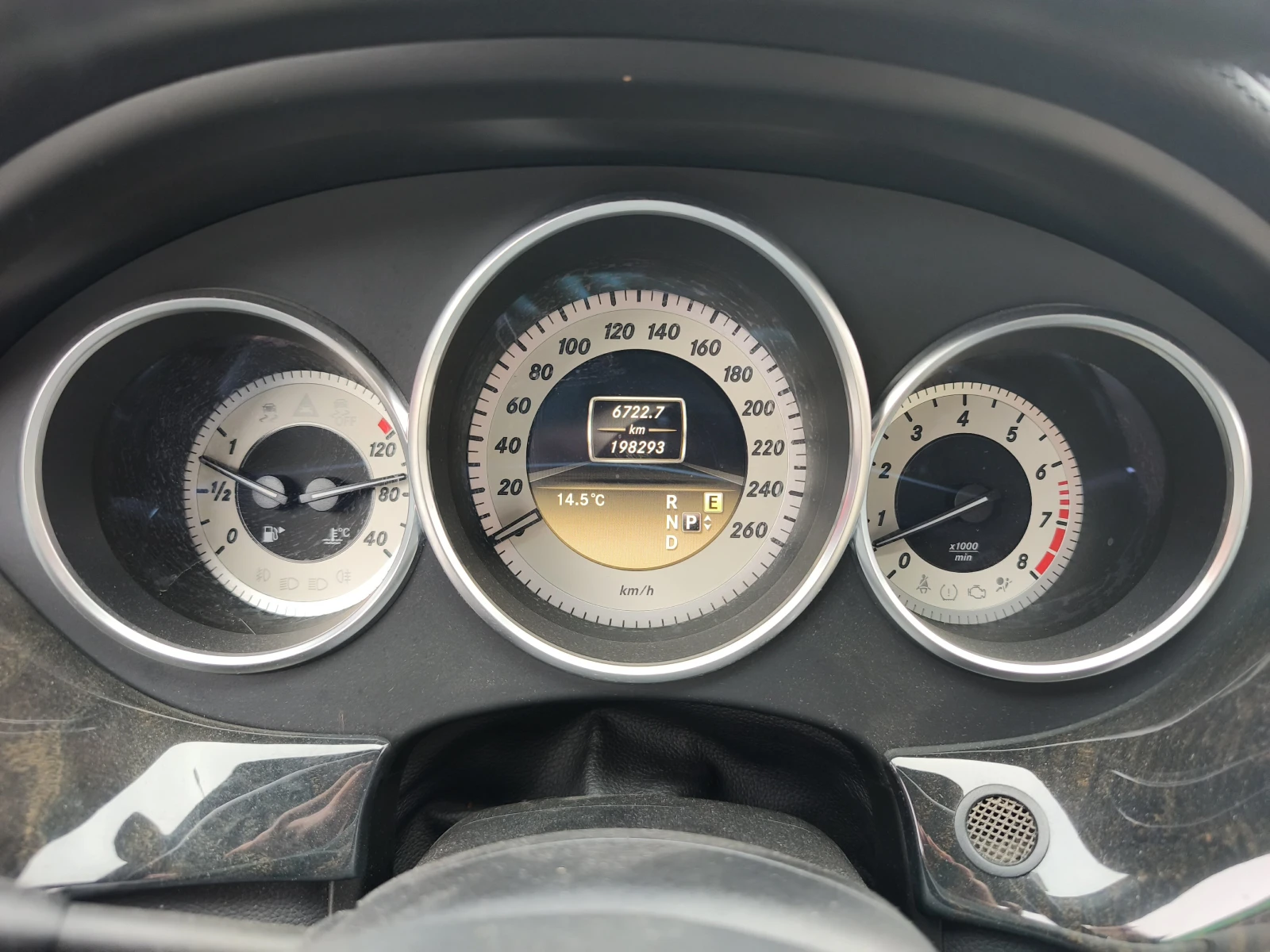 Mercedes-Benz CLS 550, снимка 3 - Автомобили и джипове - 54297051