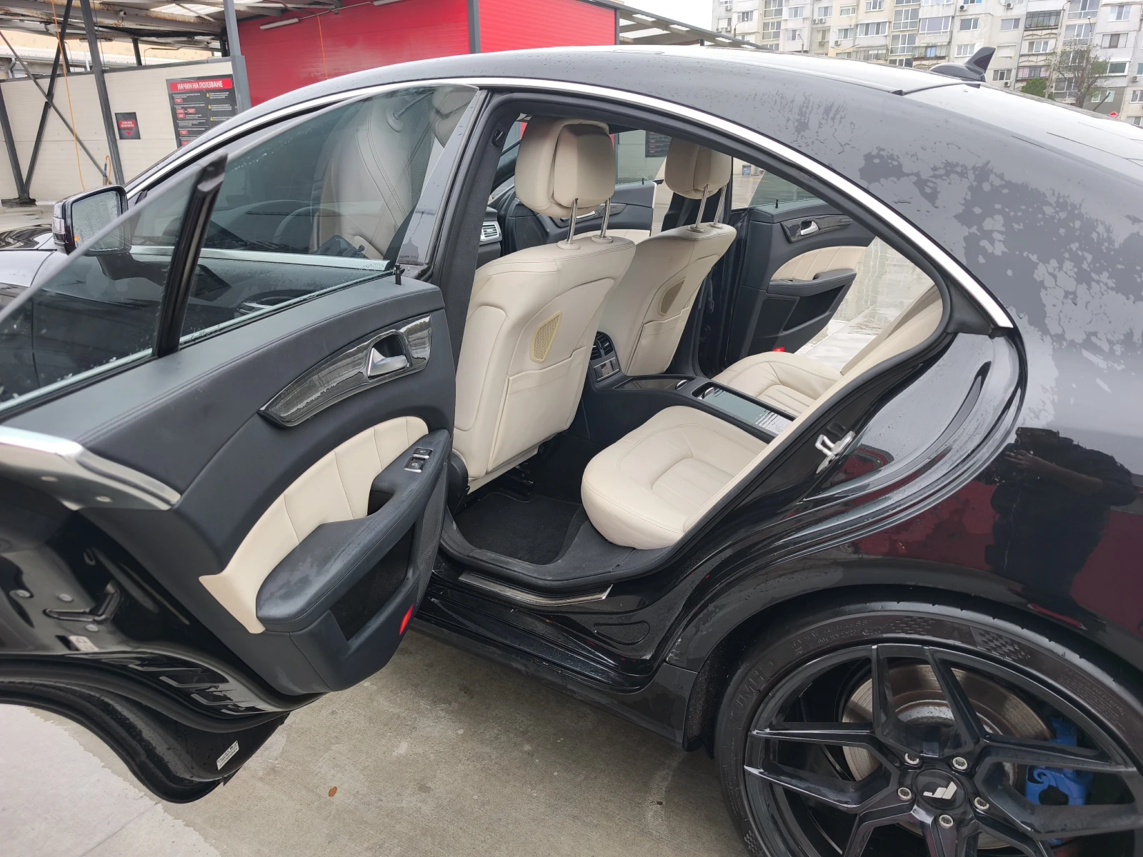 Mercedes-Benz CLS 550, снимка 5 - Автомобили и джипове - 54297051