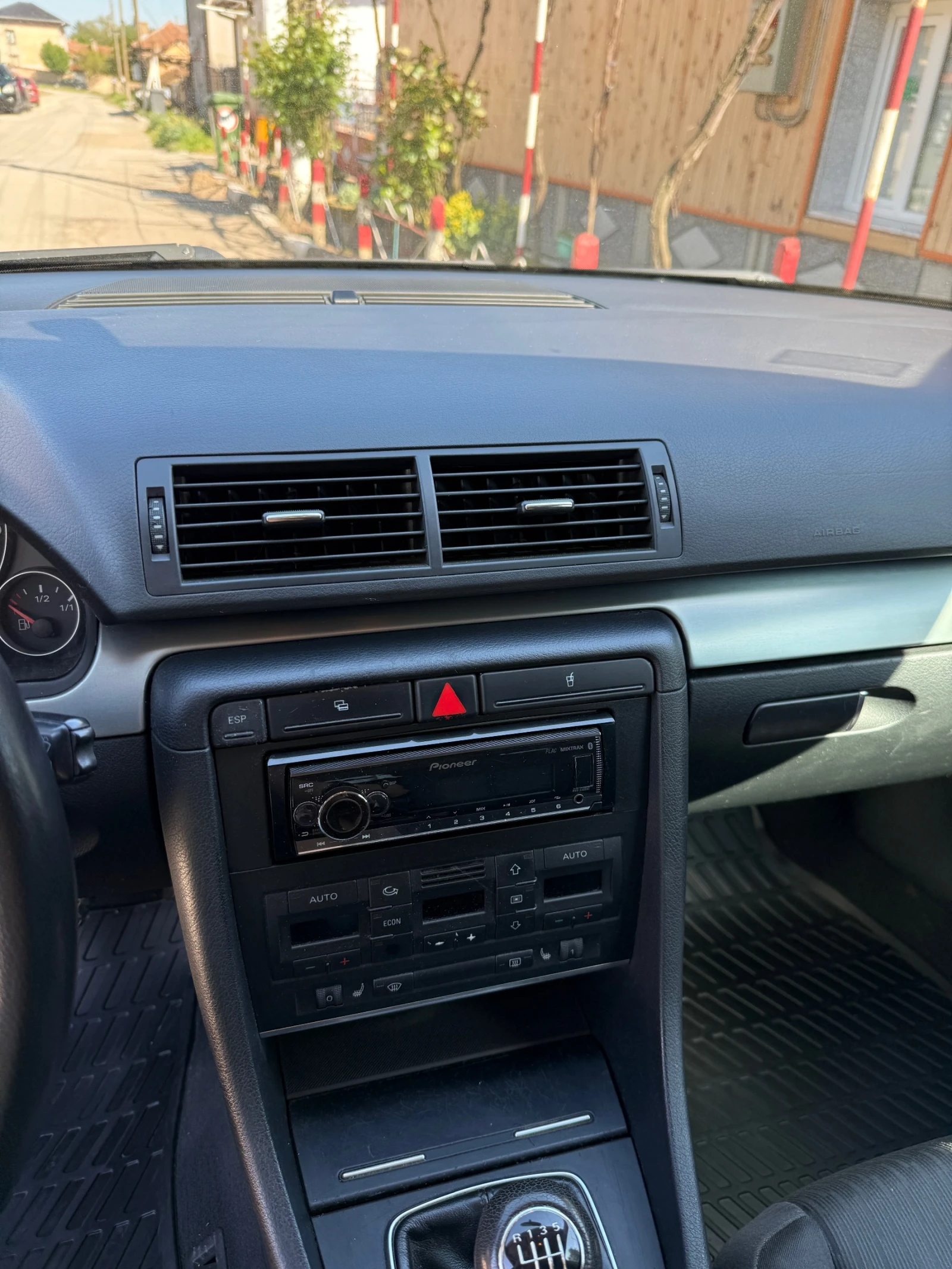 Audi A4, снимка 8 - Автомобили и джипове - 54332032