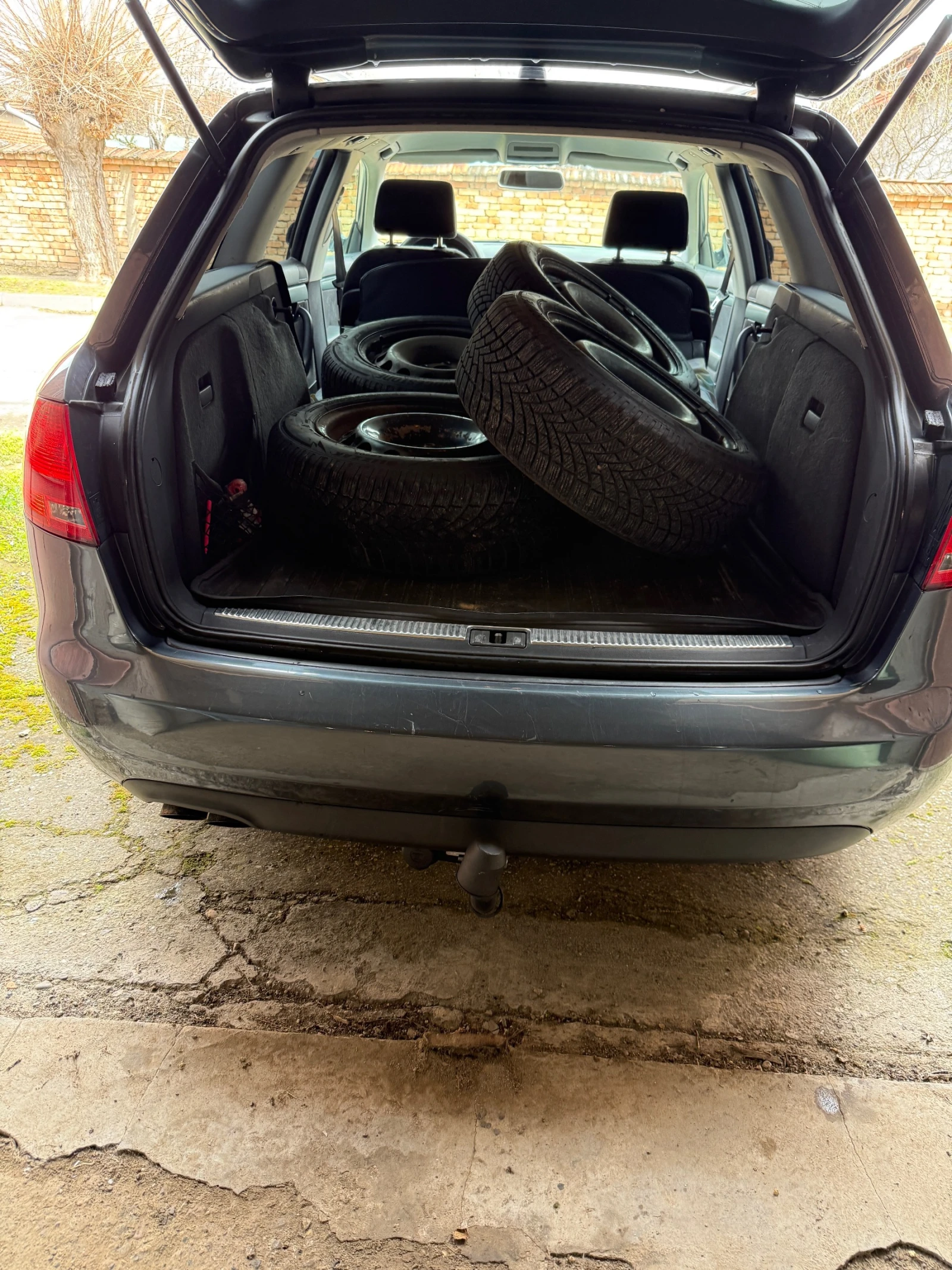 Audi A4, снимка 15 - Автомобили и джипове - 54332032