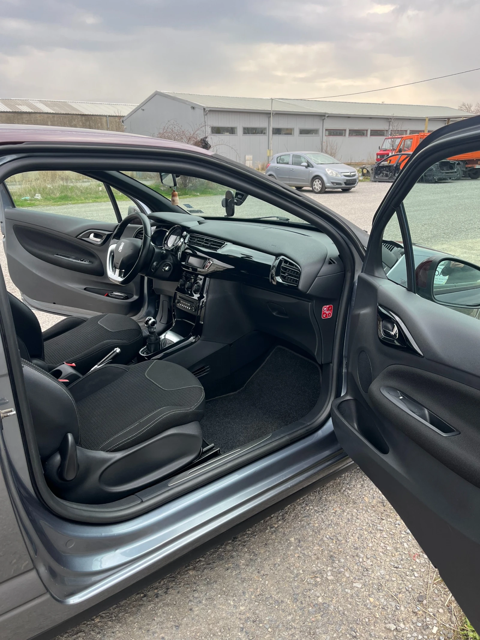 Citroen DS3 | Mobile.bg � ����������� 10