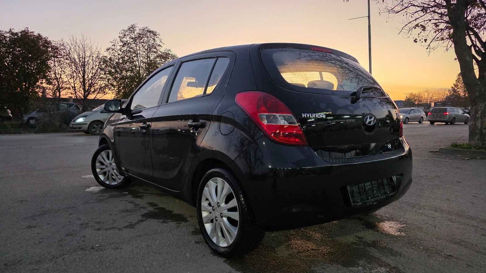 Hyundai I20 1.3i/80hp-АГУ, снимка 4 - Автомобили и джипове - 54623453