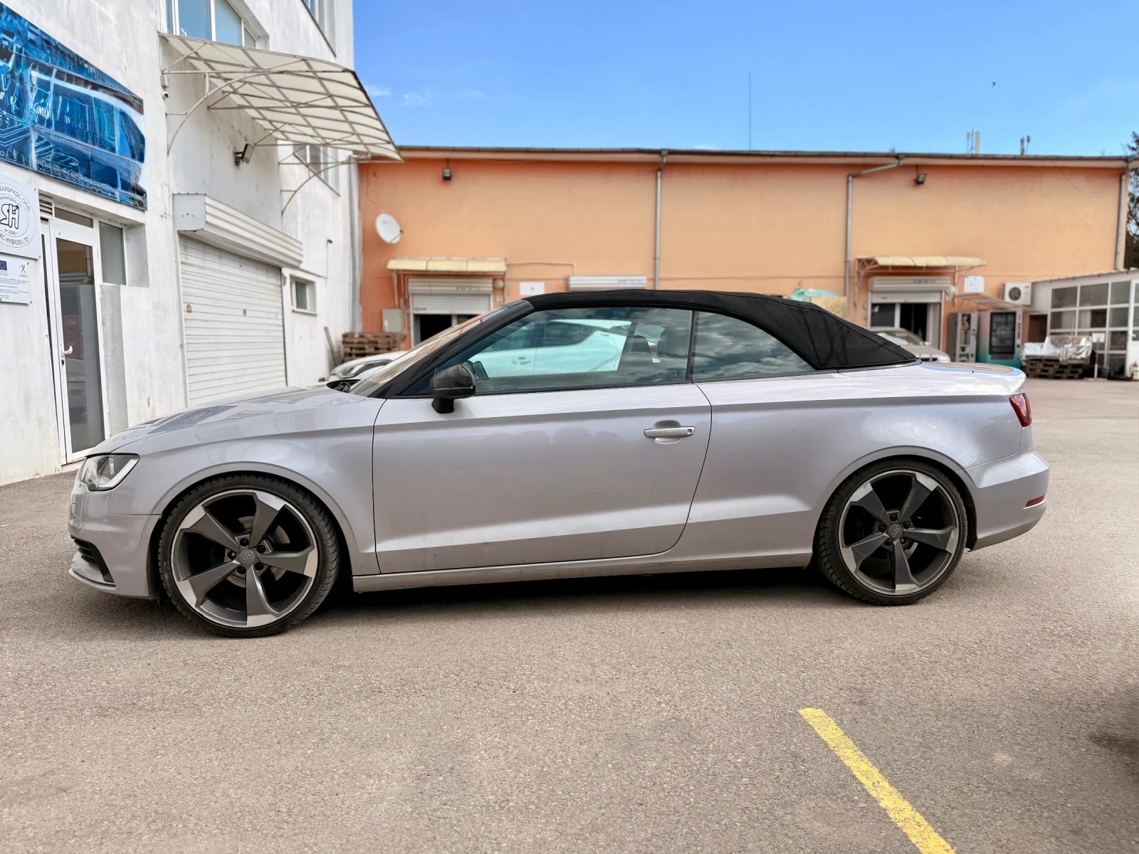Audi A3 1.6 TDI 110 hp, снимка 7 - Автомобили и джипове - 54642703