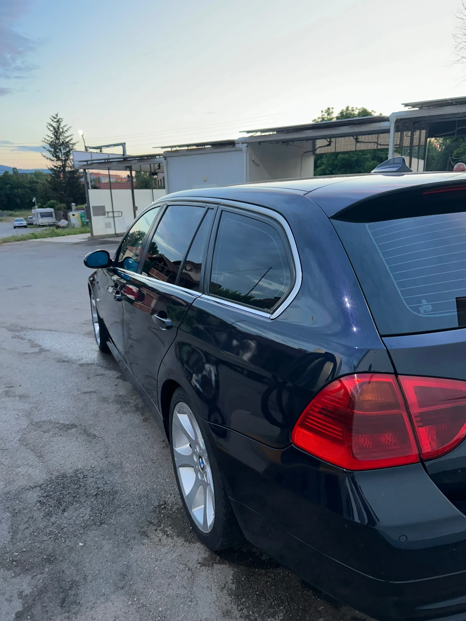 BMW 335, снимка 4 - Автомобили и джипове - 55298799