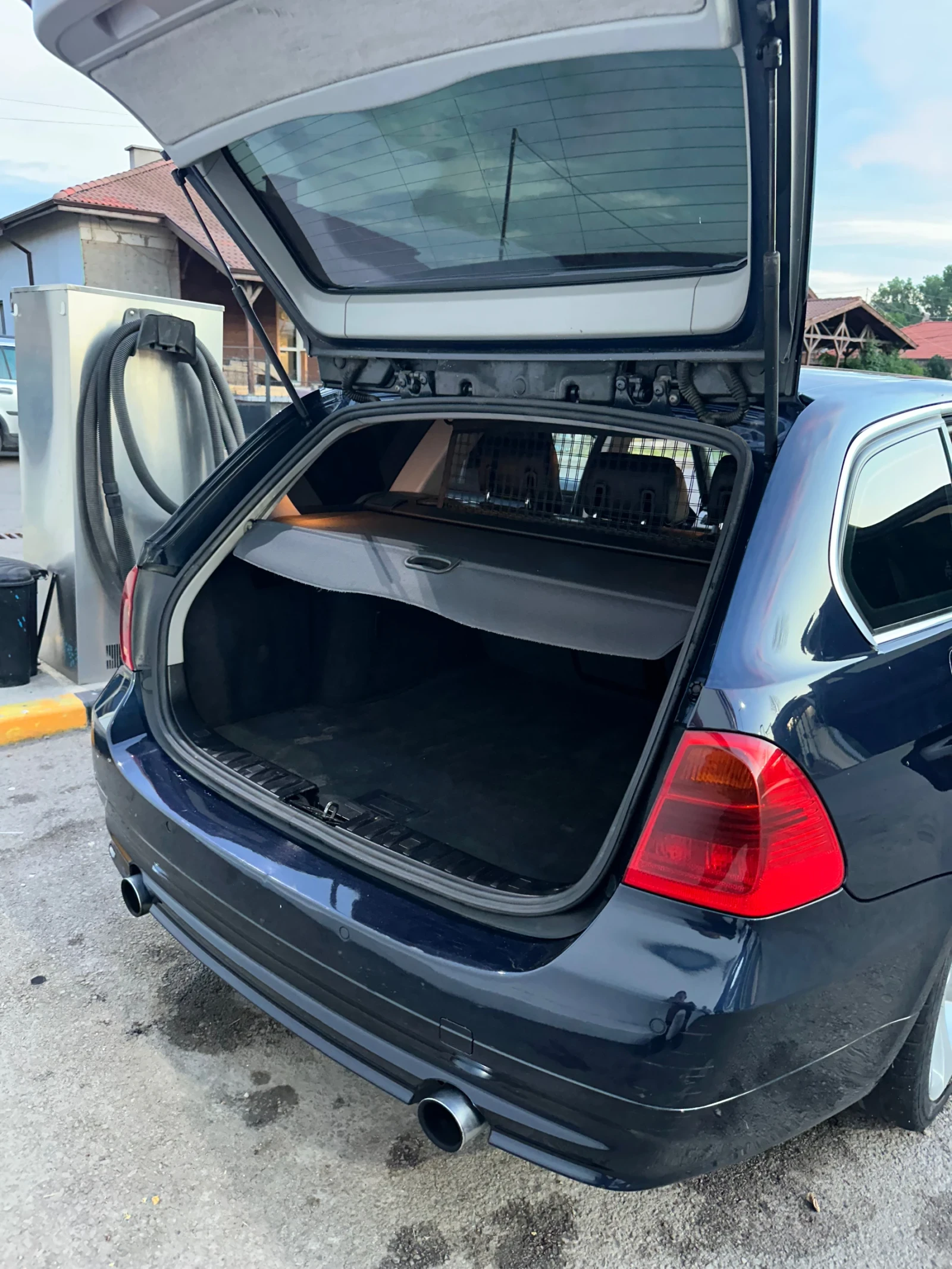 BMW 335, снимка 14 - Автомобили и джипове - 55298799