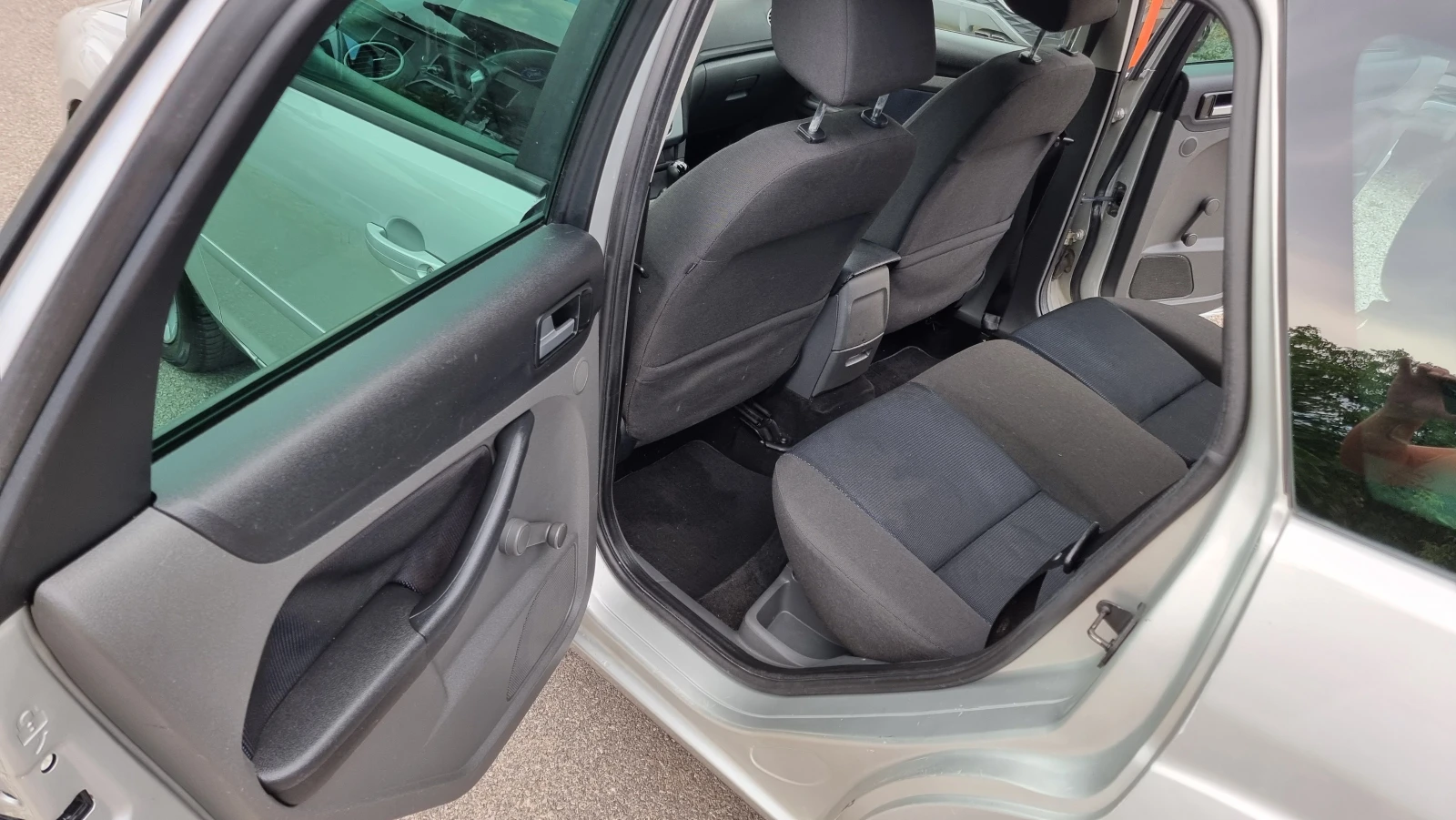 Ford Focus 1.6TDCI Euro4, снимка 8 - Автомобили и джипове - 55802380