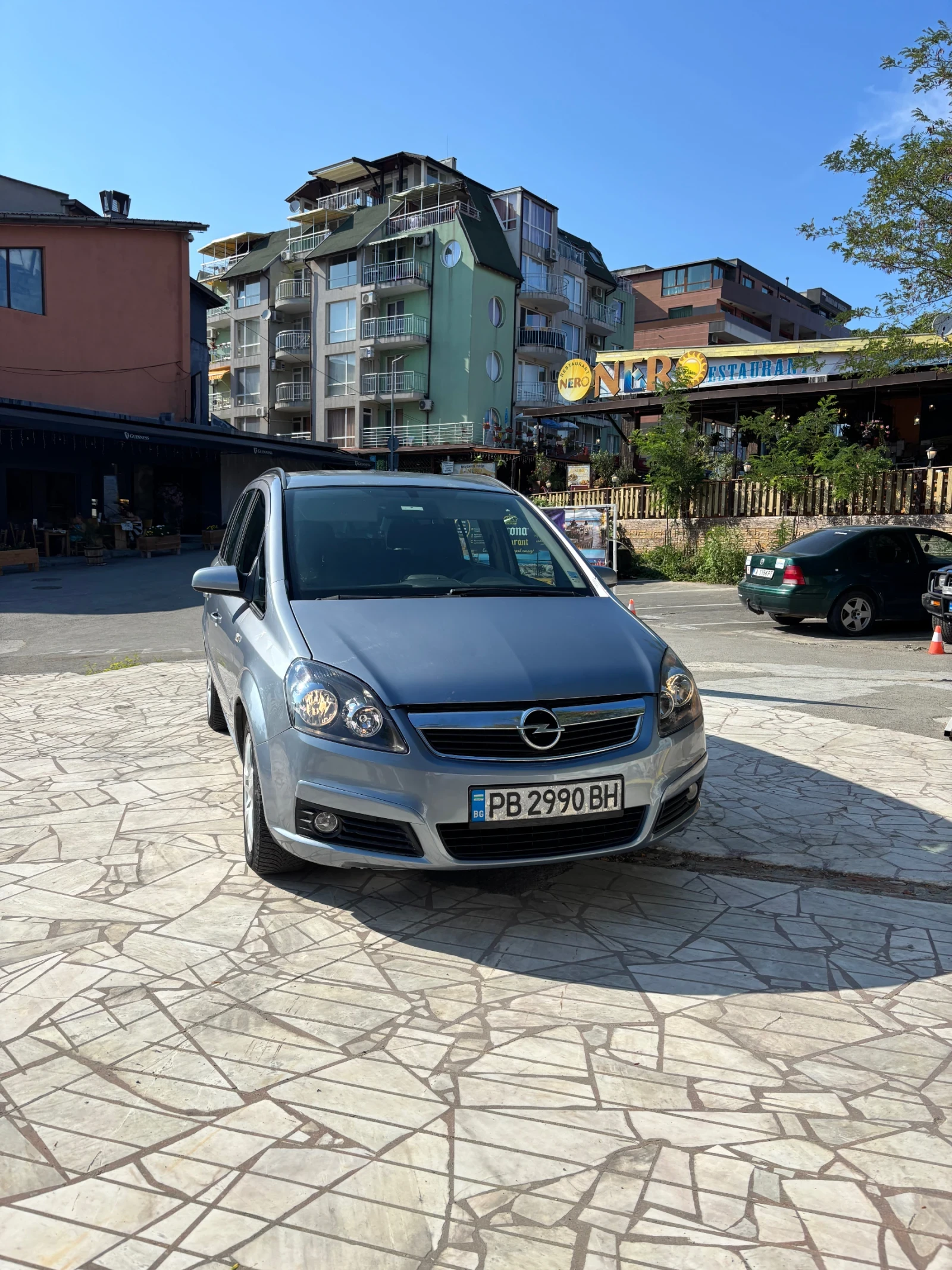 Opel Zafira 1.9 CDTI, снимка 2 - Автомобили и джипове - 55838449