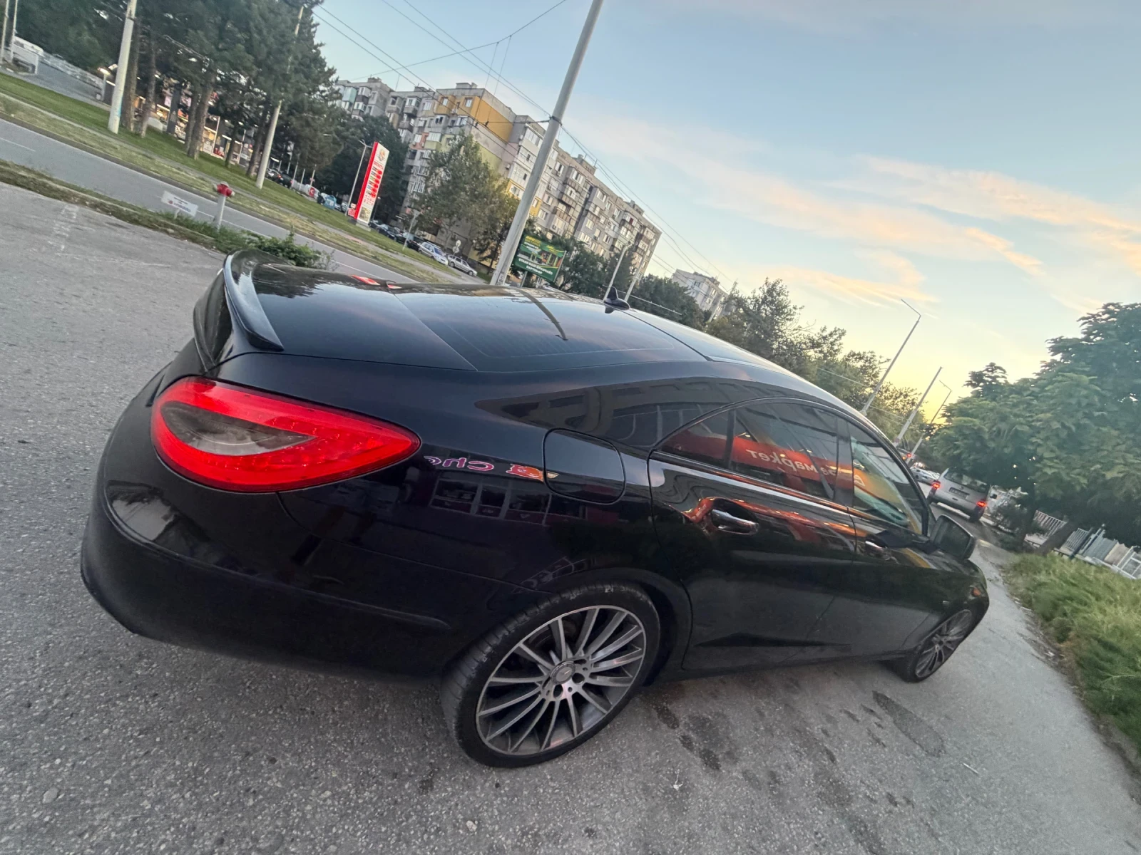 Mercedes-Benz CLS 350 AMG* LED* NAVI* КАМЕРА, снимка 7 - Автомобили и джипове - 55982808