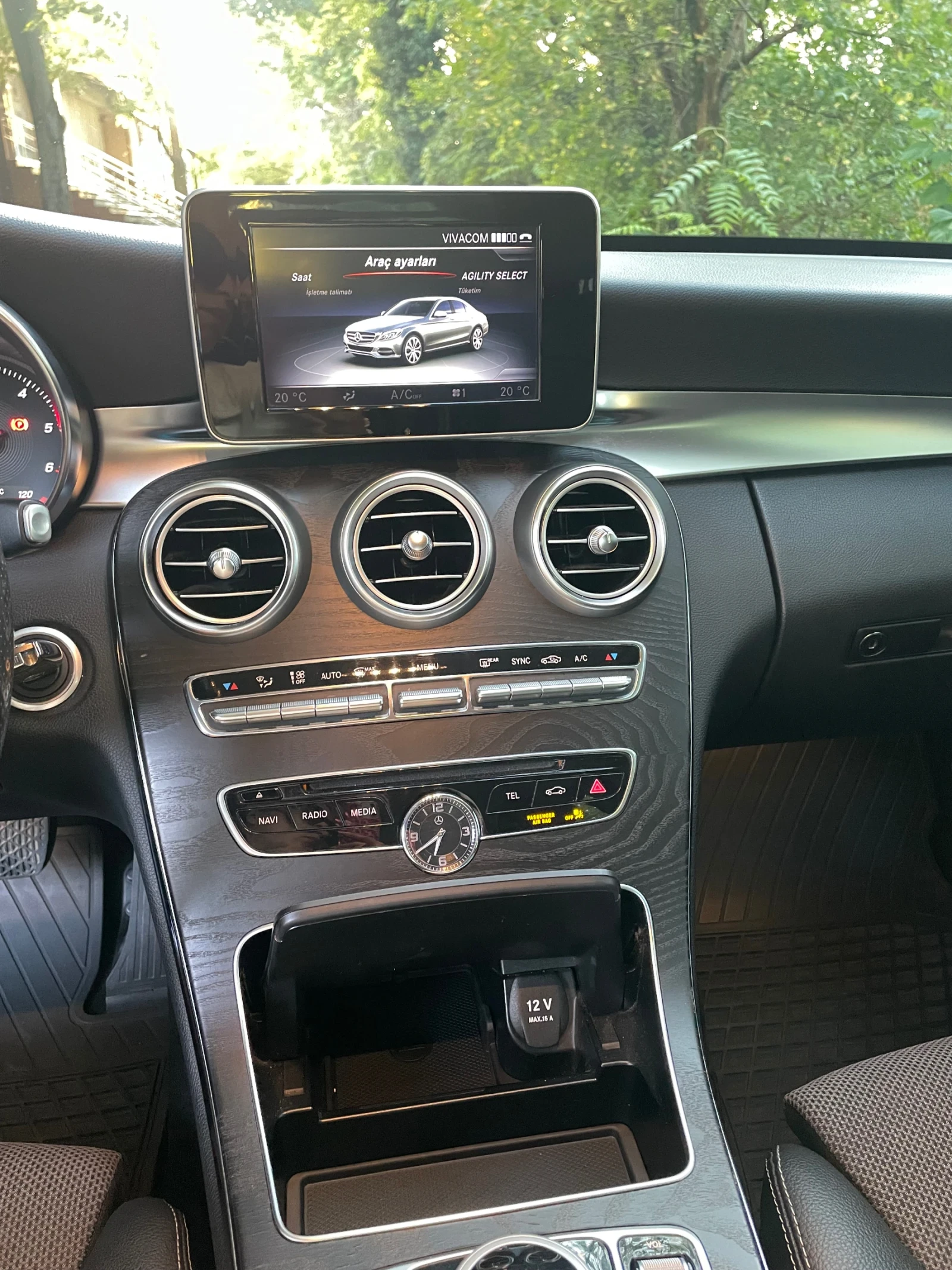 Mercedes-Benz C 220, снимка 12 - Автомобили и джипове - 56062808