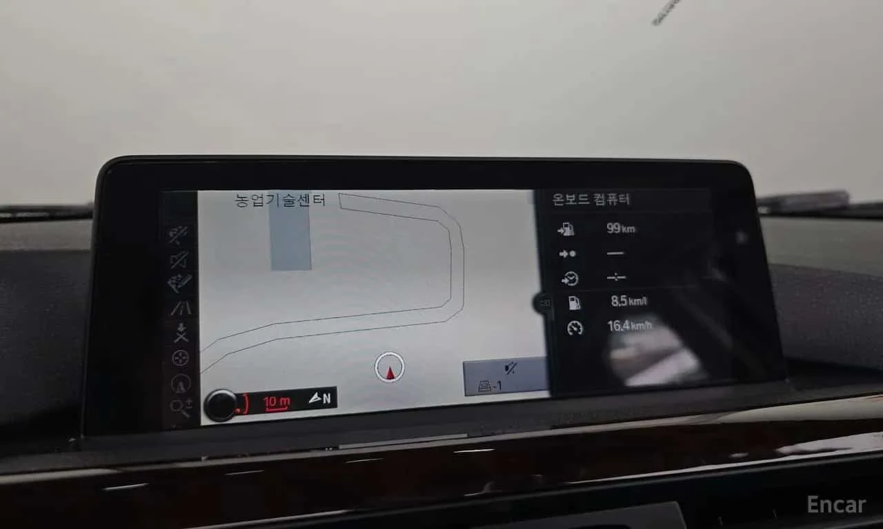 BMW 320 * 320d Sport * ЦЕНА ДО БГ, снимка 10 - Автомобили и джипове - 56626044