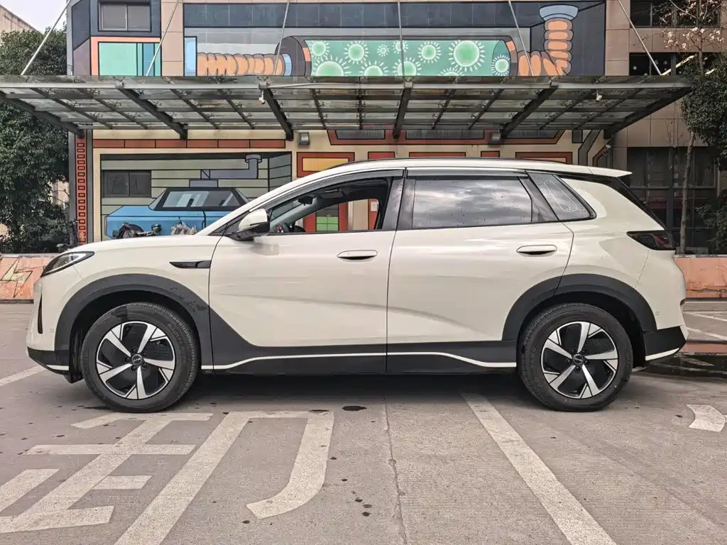 BYD HAN Hai Shi 05 EV 2025 520KM Smart Navigation Edition | Mobile.bg � ����������� 6