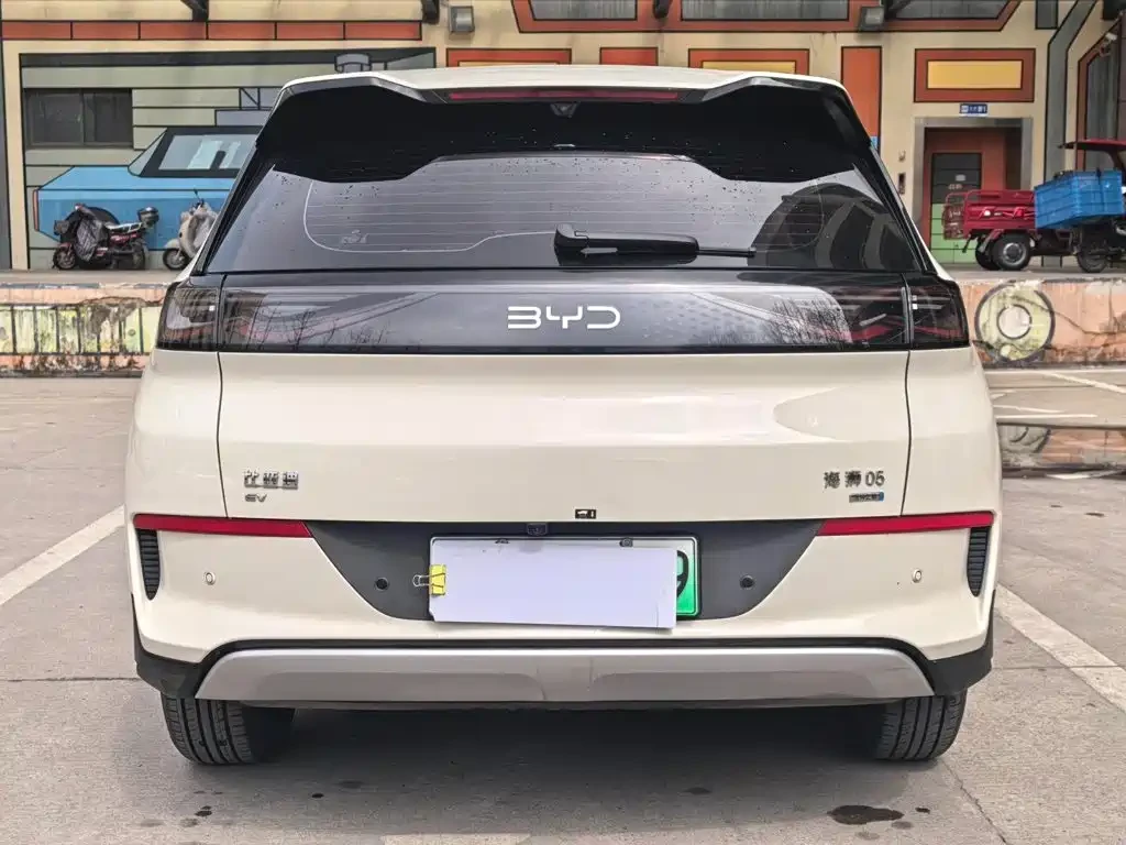 BYD HAN Hai Shi 05 EV 2025 520KM Smart Navigation Edition | Mobile.bg � ����������� 8