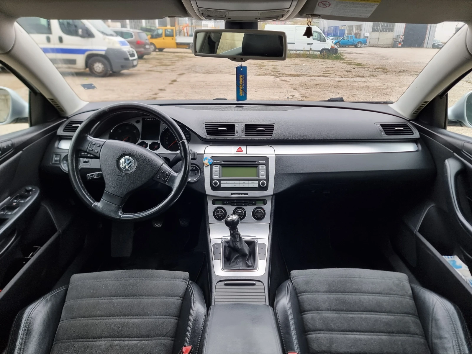 VW Passat B6, снимка 9 - Автомобили и джипове - 56662263