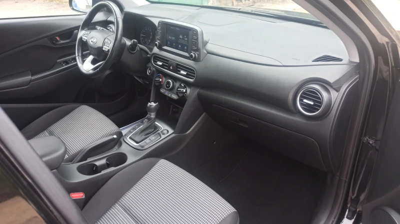 Hyundai Kona 2.0_4x4_automatic, снимка 14 - Автомобили и джипове - 47301429