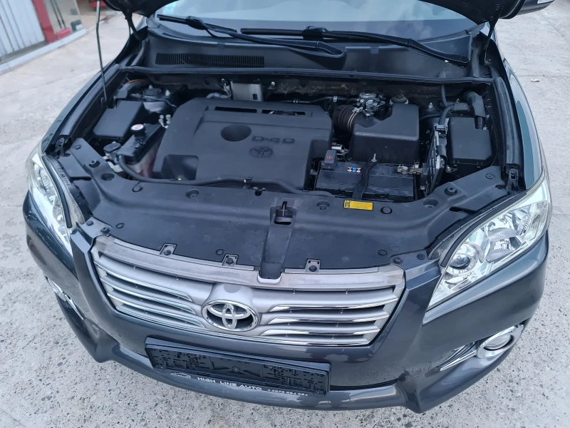 Toyota Rav4 2.2 D4D 4x4 Кожа KeyLess Go Камера, снимка 16 - Автомобили и джипове - 47468031