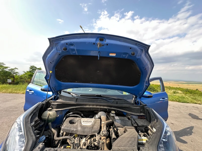 Kia Sportage, снимка 17 - Автомобили и джипове - 51133036