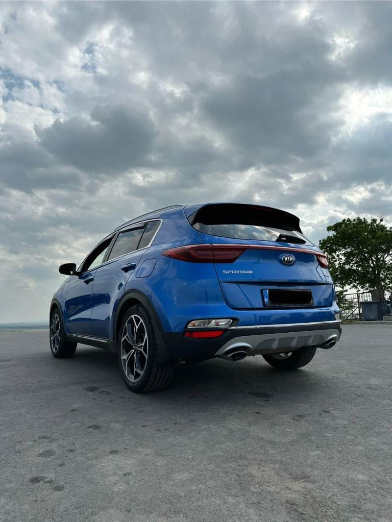 Kia Sportage, снимка 2 - Автомобили и джипове - 51133036