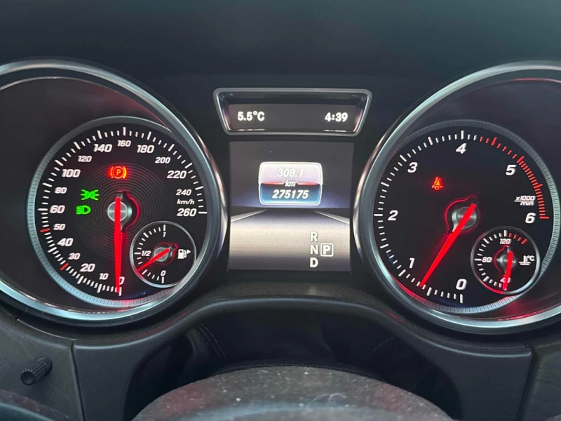 Mercedes-Benz GLE 350 AMG packet* Пано* Подгрев* 360* , снимка 8 - Автомобили и джипове - 52479572