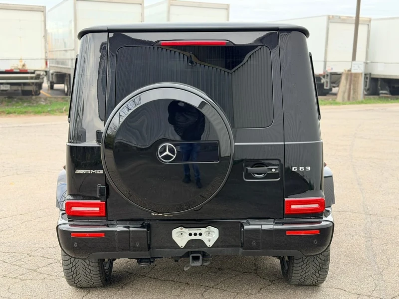 Mercedes-Benz G 63 AMG * 4MATIC SUV * CARFAX * БЕЗ ПЪРВОНАЧАЛНА ВНОСКА, снимка 4 - Автомобили и джипове - 53110150